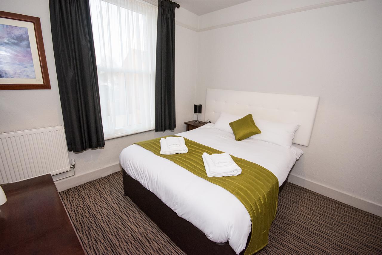 Fryatt Hotel & Bar Parkeston Екстер'єр фото